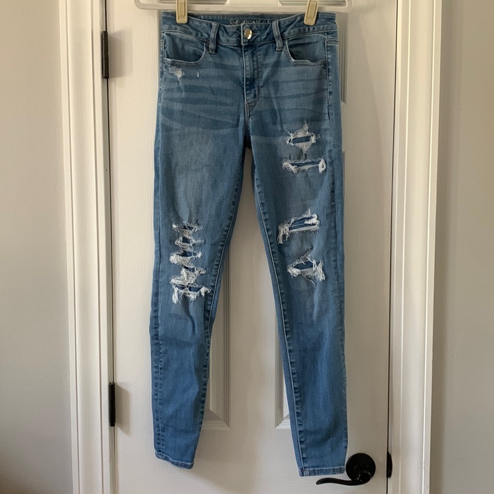 American Eagle Distressed Hi-Rise Jeggings, Size 6